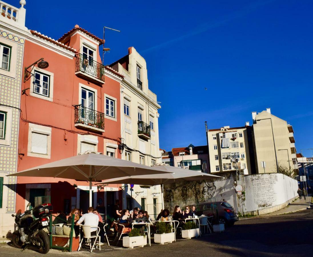 Aesthetic Riverview Apartment In Historical Lisboa Extérieur photo